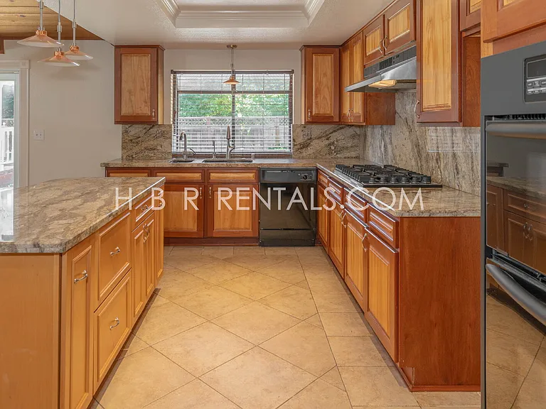 2865 Morgan Dr — Photo 9