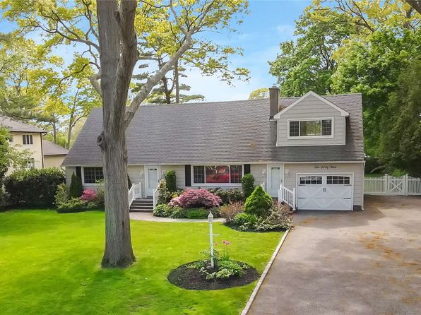 Brightwaters NY Real Estate - Brightwaters NY Homes For Sale | Zillow