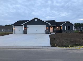 4885 N Indigo Ln, Appleton, WI 54913