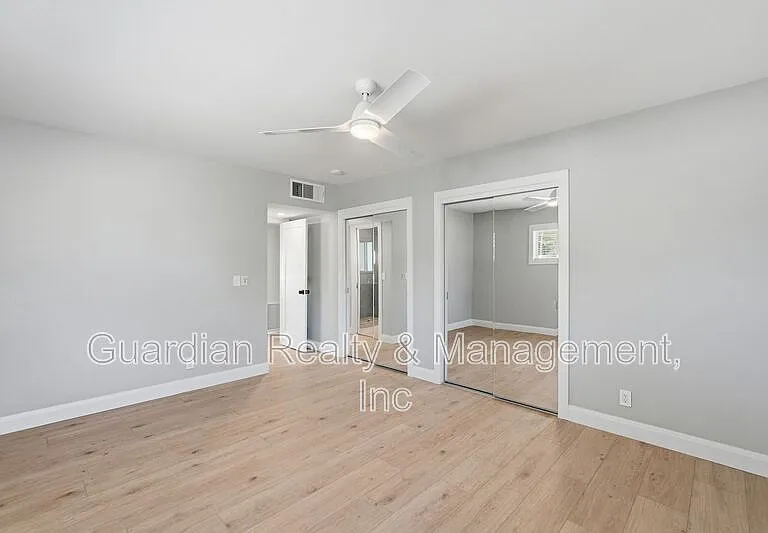 6819 E Paradise Pkwy — Photo 16