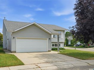 202 Stacey COURT, Saskatoon, SK S7L 7A7