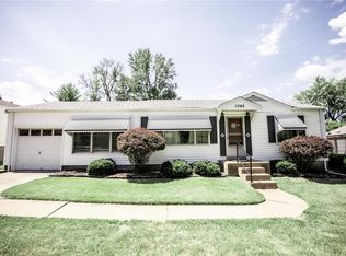 1042 Addison Dr, Saint Louis, MO