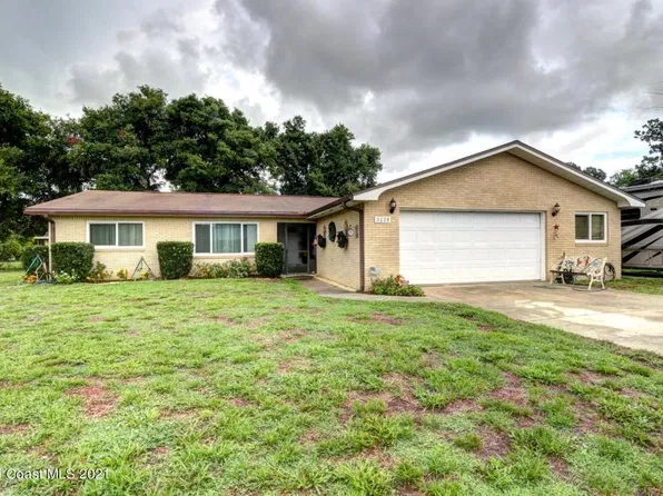 3228 Davis St, Mims, FL 32754
