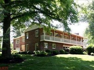 12856 Topping Acres St, Saint Louis, MO 63131