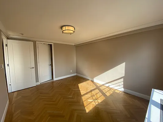 Rented by UES Management | media 3
