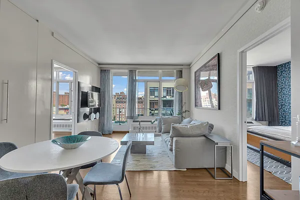 Sold by Compass | media 16