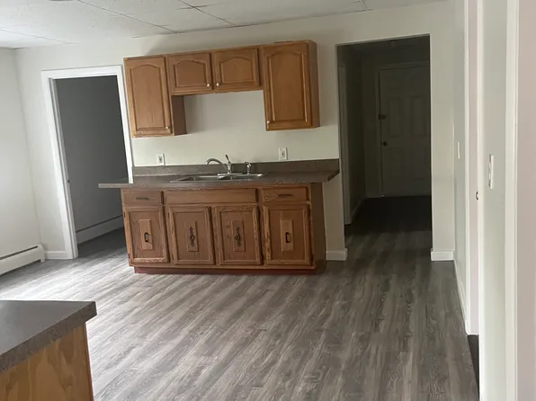 (undisclosed Address), Worcester, MA 01603