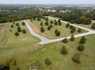 Country Club Rd, Ardmore, OK 73401