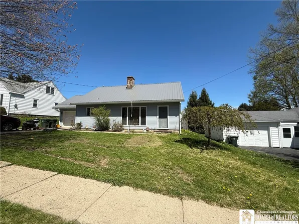 36 Pennsylvania Ave #A, Jamestown, NY 14701