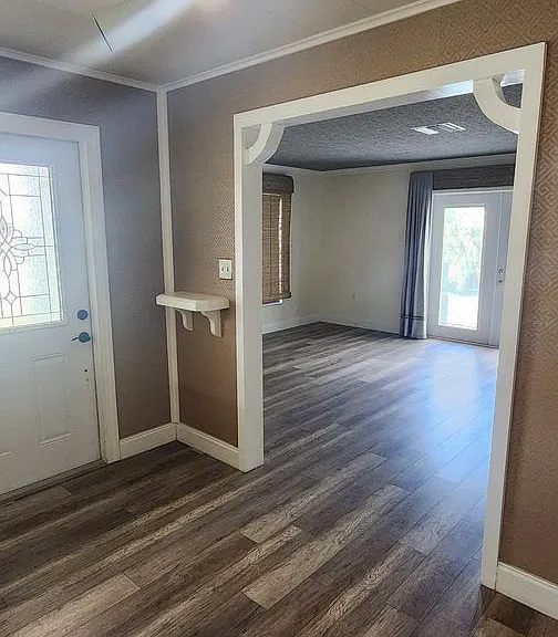 570 Cairo Rd — Photo 12