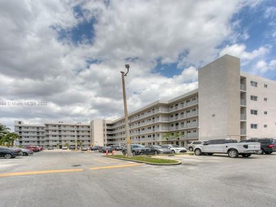 9917 W Okeechobee Rd APT 4108, Hialeah, FL, 33016