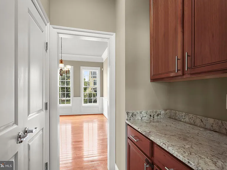 11426 Ellington St — Photo 14