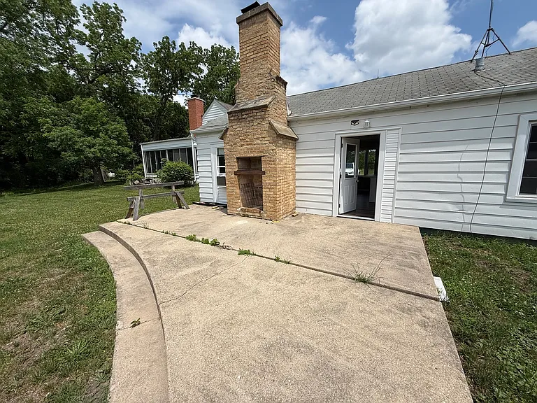 17915 W Sand Lake Rd — Photo 9