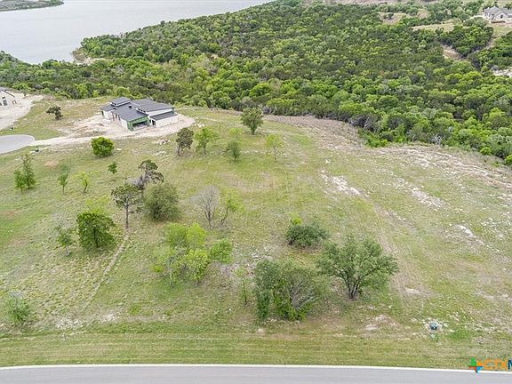 5th image of 10091 Blanco Springs Rd