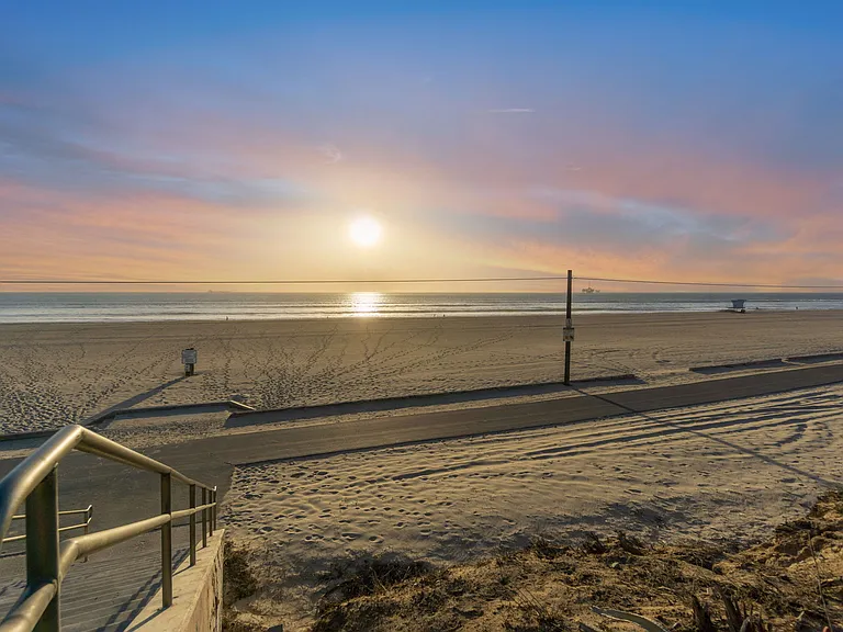 Ocean Breeze Terrace — Photo 45
