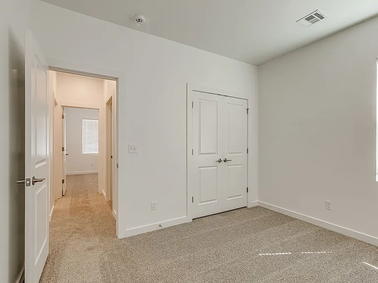 2540 NW 132nd Pl — Photo 24
