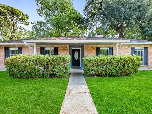 23402 Lestergate Dr, Spring, TX 77373