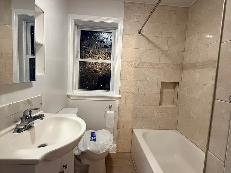 23 Myrtle St #2 — Photo 9