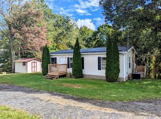 3335 Daniels Run Rd NE, Check, VA 24072