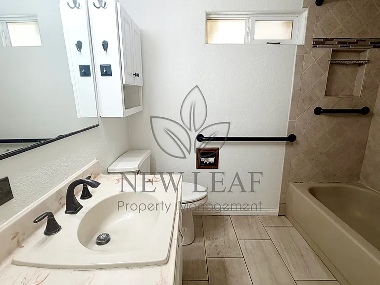 22684 Minona Dr — Photo 15
