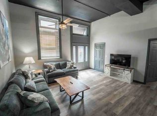 30 6th St #601B, Bristol, TN 37620