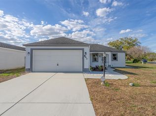 843 Bolivar St, Lady Lake, FL 32159