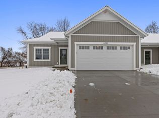 6789 Vriesland Xing #1, Zeeland, MI 49464