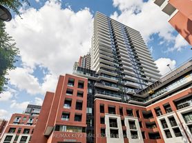 4010 Eglinton Ave W