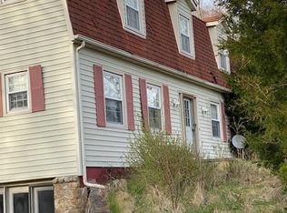 7647 S Scenic Hwy, Bland, VA 24315