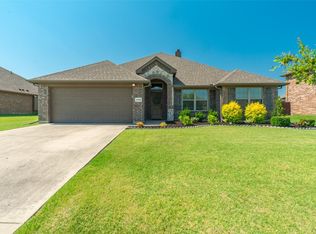 1113 Seminole Ln, Greenville, TX 75402
