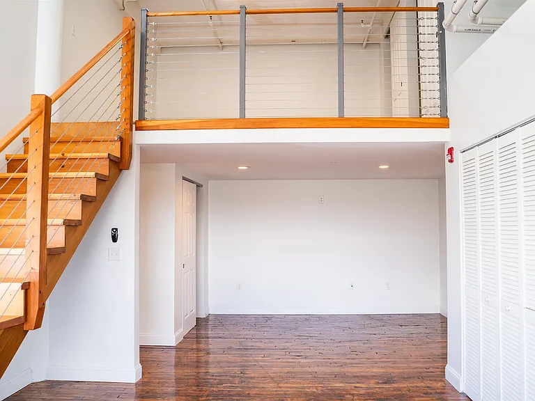 Parkville Hartford Apartments — Photo 11