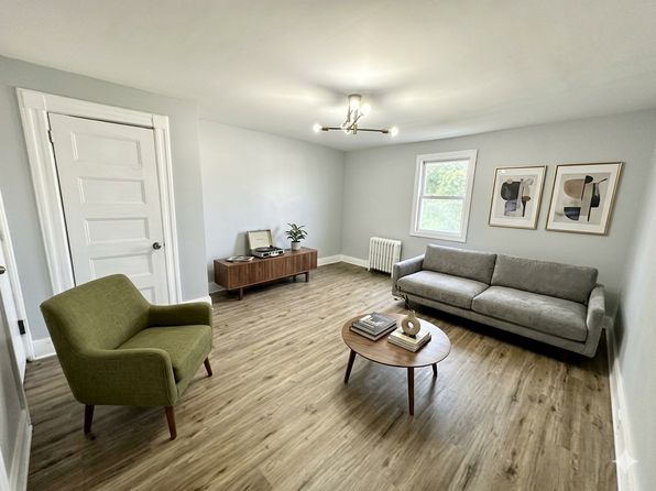 117 4th Ave #3A