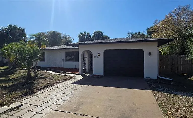 2395 Alda Ln — Photo 23