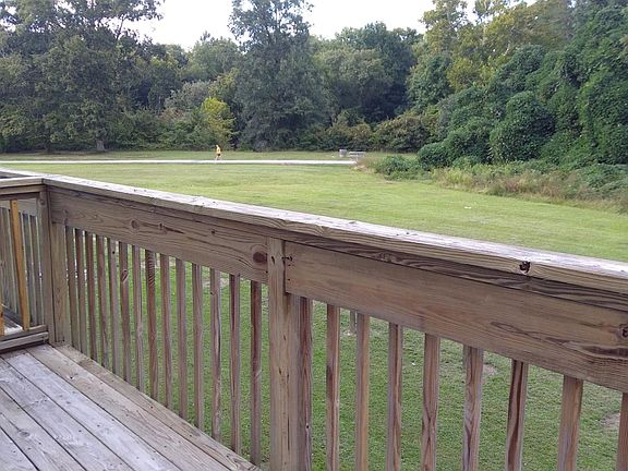 2nd image of 2009 River Dr #2009A