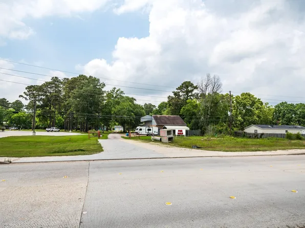 24919 Fm 2100 Rd, Huffman, TX 77336