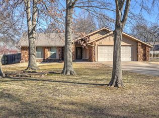 5919 E 80th St, Tulsa, OK 74136