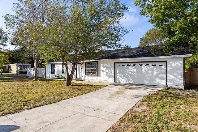 241 Terrance Ln — Photo 12