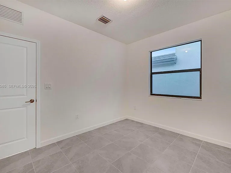 13417 SW 285th St — Photo 18