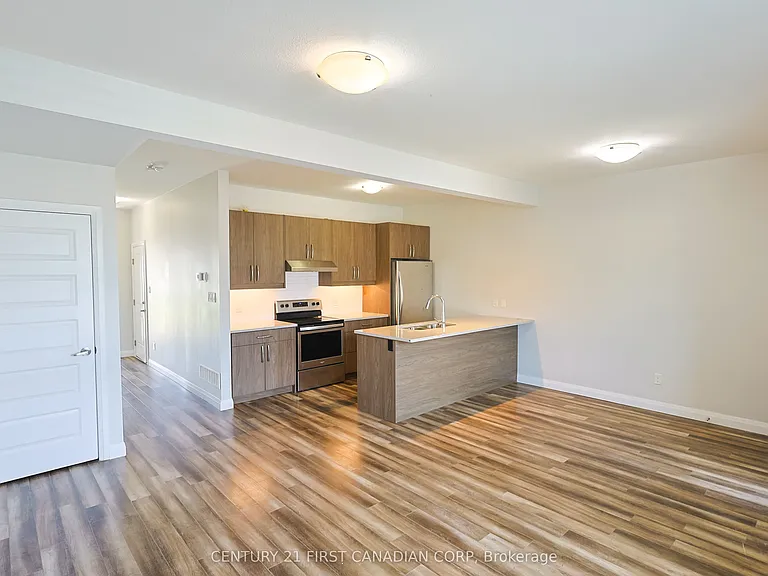 827 Kleinburg Dr E — Photo 33