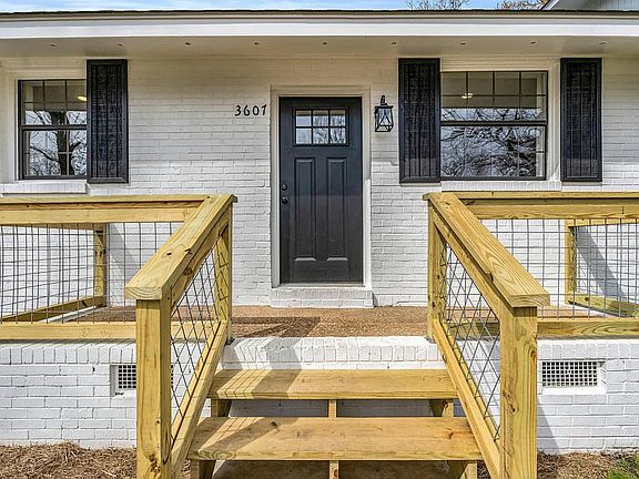 4th image of 3607 Ridge Rd