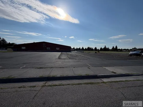 Oxford Dr, Idaho Falls, ID 83401