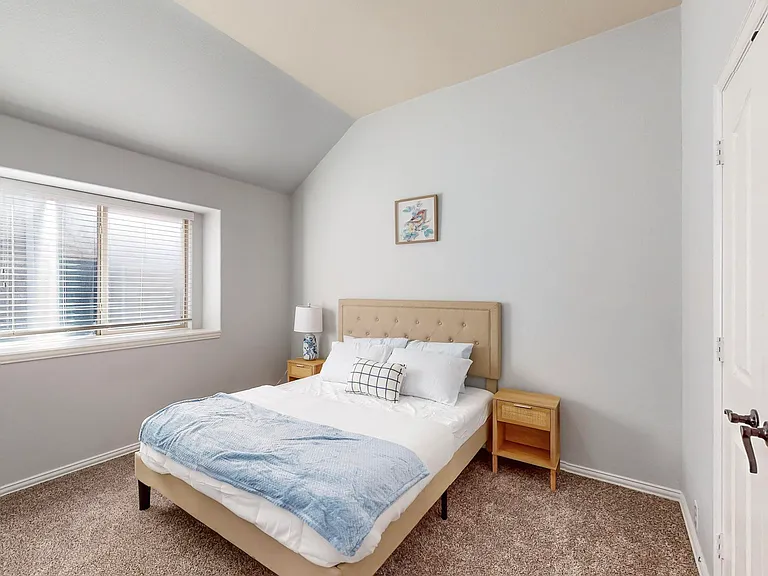 6904 Dream Dust Dr — Photo 23