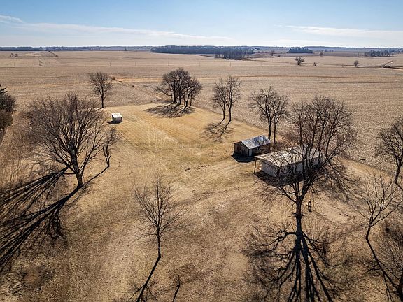5th image of 8611 Huber Rd