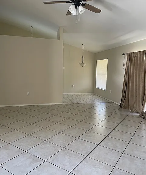 7417 Willow Wisp Dr W — Photo 12