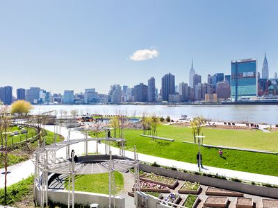 4630 Center Blvd APT 1202, Long Island City, NY, 11109