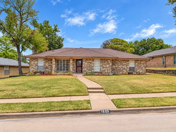 1605 Brighton Dr, Carrollton, TX 75007