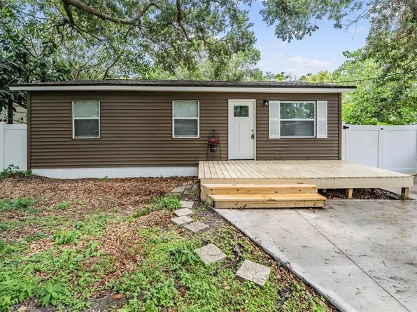 10113 Richardson St, Gibsonton, FL 33534