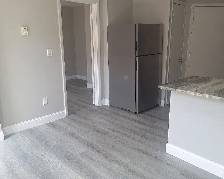 460 Main St #3 — Photo 13
