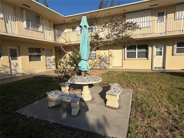 1301 N 12th Ct APT 4B, Hollywood, FL 33019