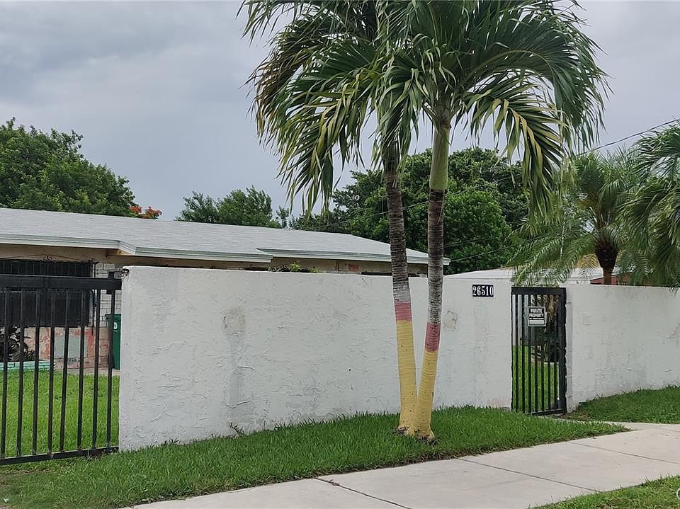 1st image of 26510 SW 138th Ct